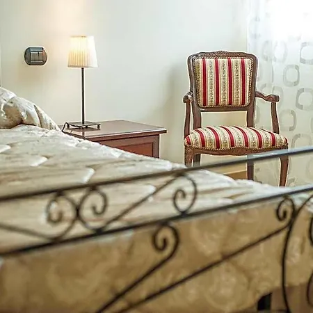 Bed & Breakfast B&B La Cannalia Teana
