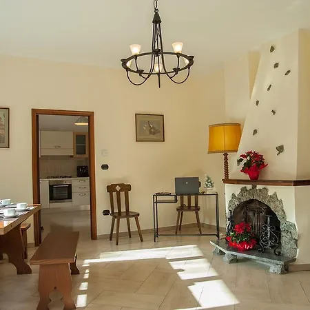 B&B La Cannalia Bed & Breakfast Teana
