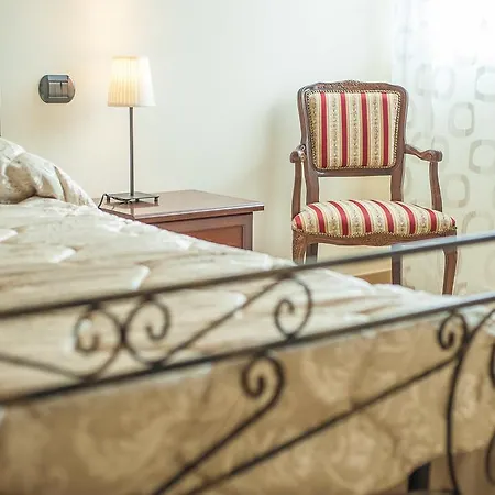 B&B La Cannalia Bed & Breakfast 3*